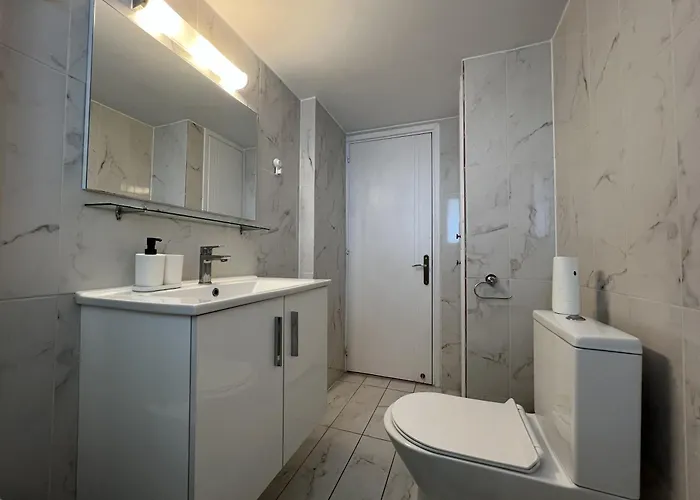 דירה Sunny לימסול