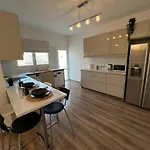 Sunny Apartamento Limassol