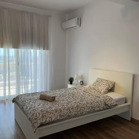 Sunny Apartament Limassol