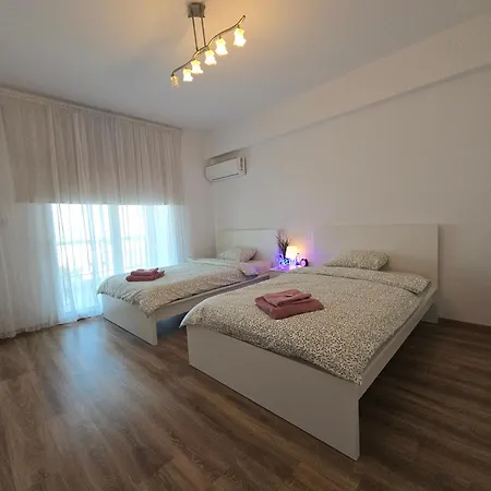 アパート Sunny リマソール