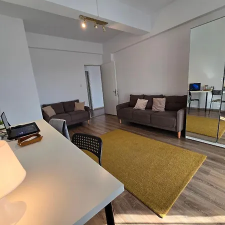 Sunny リマソール