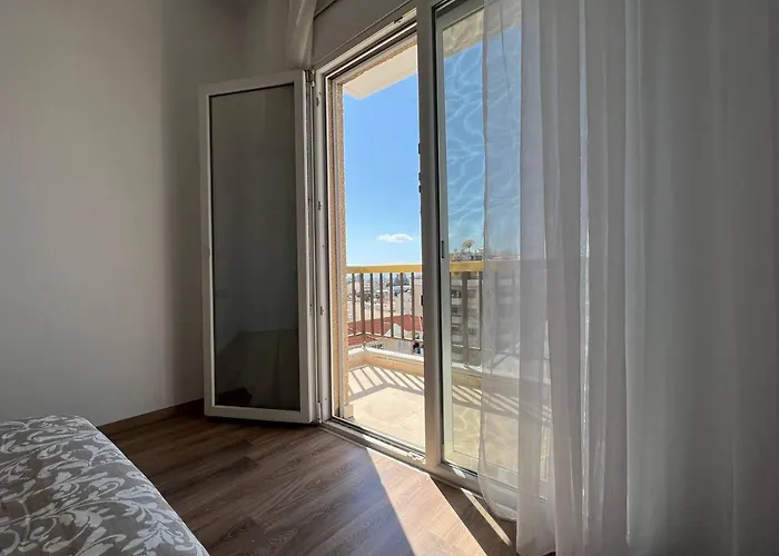 Sunny ليماسول